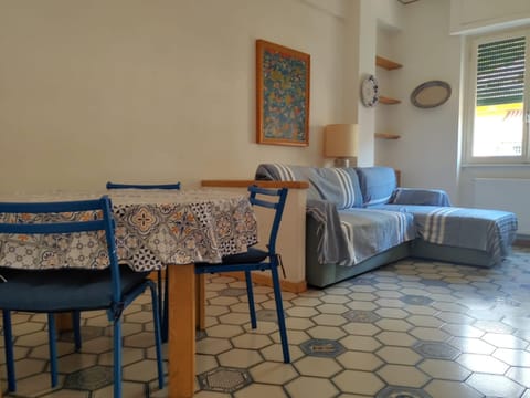 Gemma ligure, Levanto Apartment in Levanto