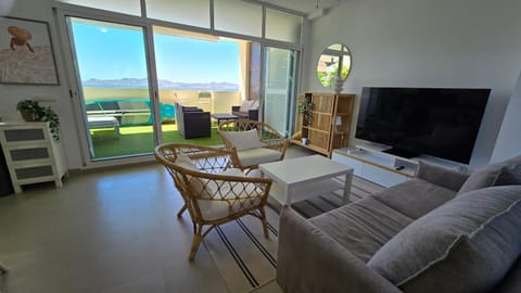 Natural landscape, Living room, Seating area