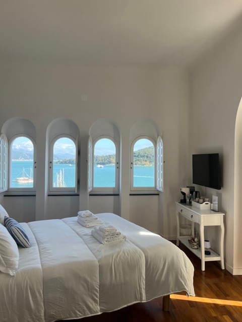 Le Finestre Veneris Bed and Breakfast in Porto Venere