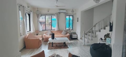 Quad Bunglow 3BHK Air-conditioned Villa in Lonavala city Villa in Lonavla