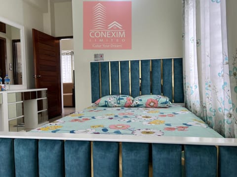 Fully Furnished One Bed Room Apartment with Kitchen Apartment in Dhaka