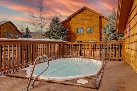 Timber Wolf Lodge 10D condo Apartment in Snyderville