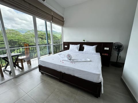 Varsity lodge Bed and Breakfast in Gangawatakorale