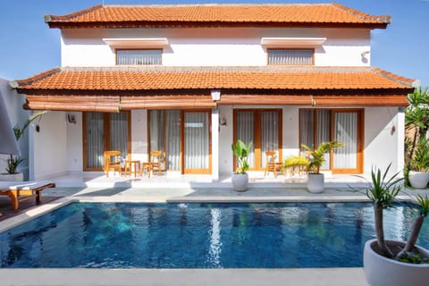 Patio, Seating area, Pool view, Swimming pool