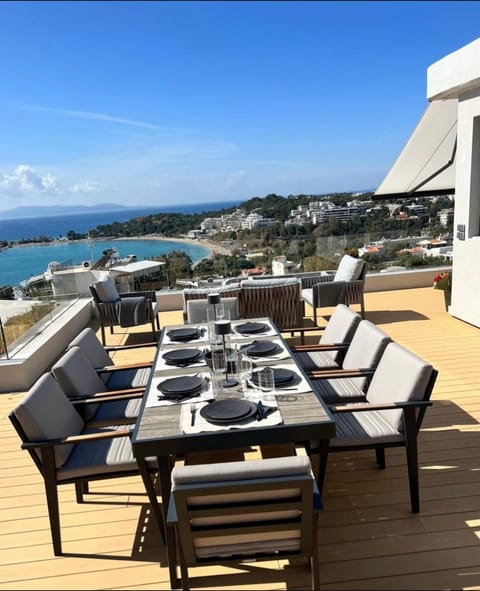 Vouliagmeni Panoramic 200m2 Rooftop & 25m2 Loft Apartment in Vouliagmeni