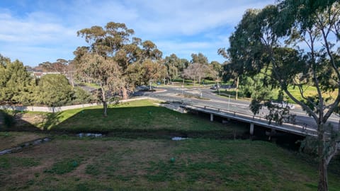 Day, Garden view