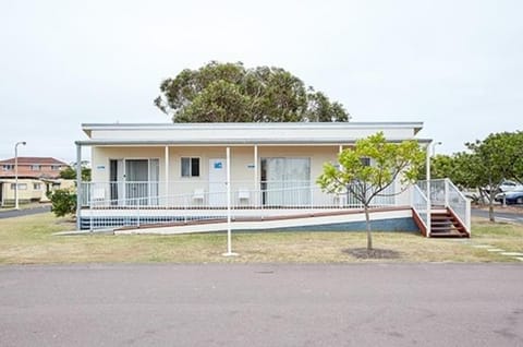 Norah Head Holiday Park Campground/ 
RV Resort in Central Coast