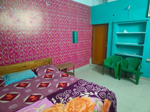 jharana guest house Vacation rental in Puri