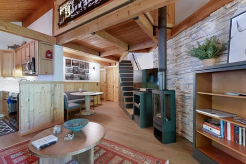 Alder Escape Apartment in Whitefish