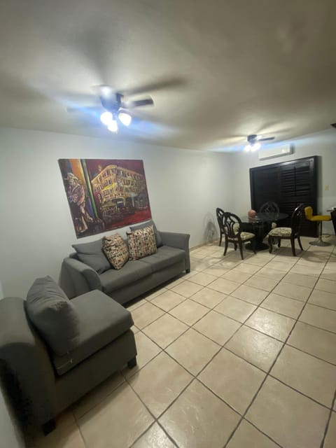 Depa Tipo Casa dentro de Privada Apartment in Mexicali