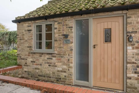 King Deluxe Ensuite with Courtyard View - Hawking Inn in Cambridge