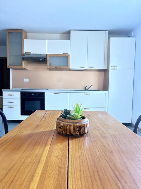 Casa Zara - cozy home in the heart of Barga Apartment in Barga