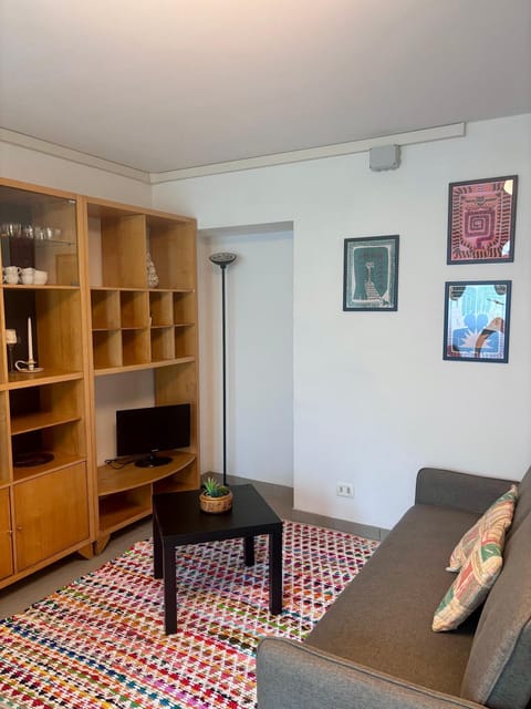 Casa Zara - cozy home in the heart of Barga Apartment in Barga