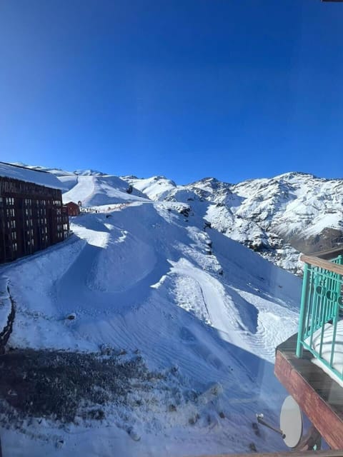 HOM I Edif Mirador del Inca Valle Nevado Piscina 10PAX Apartment in San Jose de Maipo