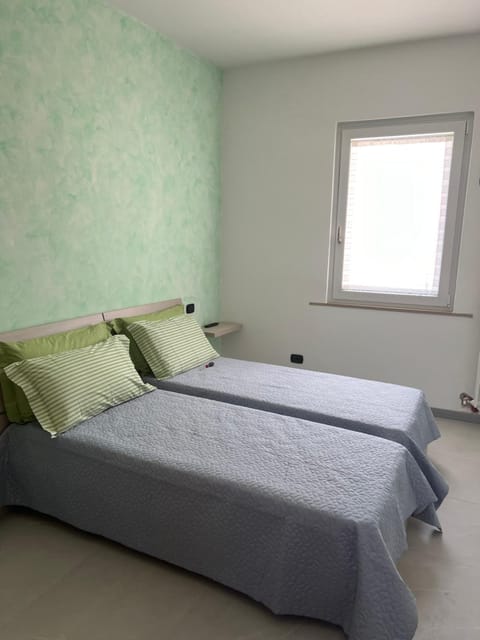 Casa Caselle intero appartam indipend 100mq 2 stanze 2 bagni e cucina Vacation rental in Veneto