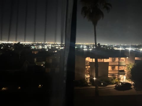 Night, View (from property/room), Balcony/Terrace, City view