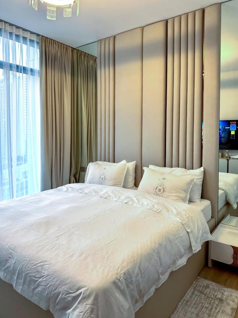 Palace Dubai Creek Harbour Residence Apartment in Al Sharjah