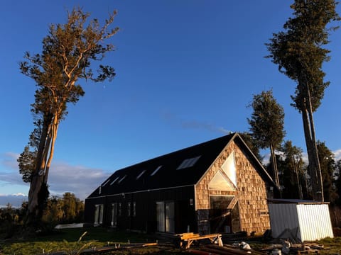 Casa Campo Ciudad, Lago todo en uno House in Los Lagos, Chile