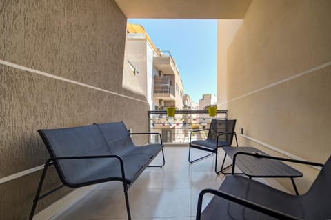 Patio, Day, View (from property/room), Balcony/Terrace, Living room, Seating area