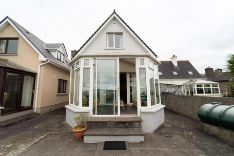 Dingle Harbour Hideaway House in Dingle