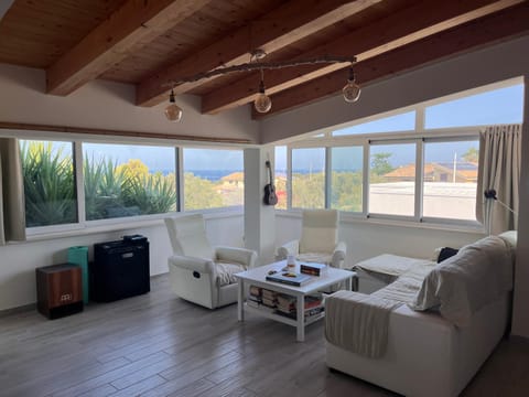 Balcony/Terrace, Living room, Sea view