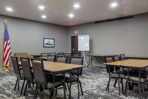 Meeting/conference room