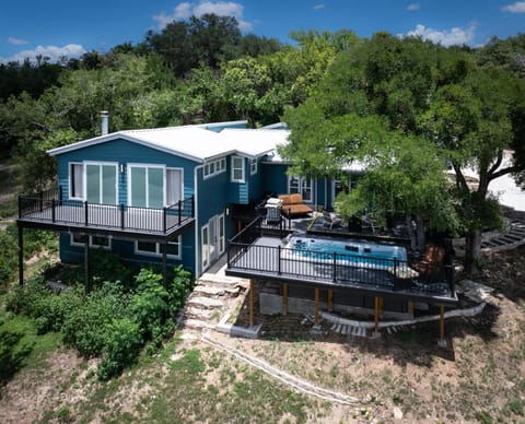 Spicewood Lake House House in Lake Travis