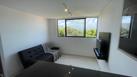 Communal lounge/ TV room, TV and multimedia, Living room, Seating area, Evening entertainment