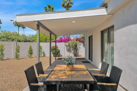 Sunlit Serenity in Tempe House in Tempe