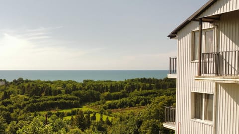 Property building, View (from property/room), Balcony/Terrace, Sea view