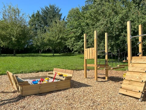 Communal lounge/ TV room, Children play ground