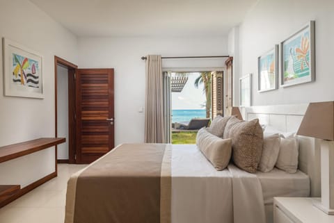 Bed, Bedroom, Sea view