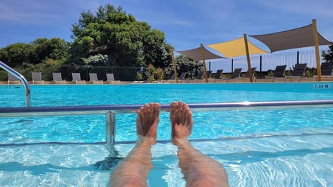 Day, Pool view, Swimming pool, sunbed