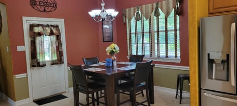 Sunshine Manor Vacation rental in Pearland