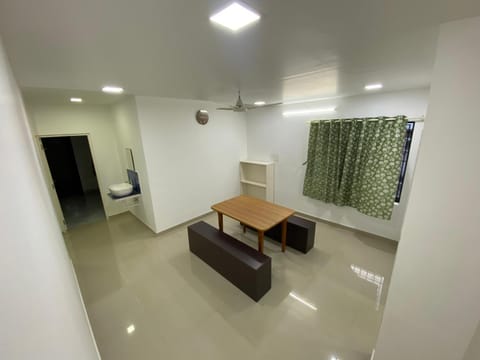 VR city homestay kochi Apartment in Kochi