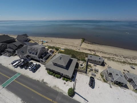 North Truro Beachfront House For a Group Haus in North Truro