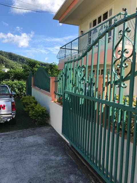 PG Apartments Belfast Apartment in Dominica