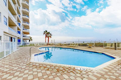 The Enclave 806 Apartment in Orange Beach