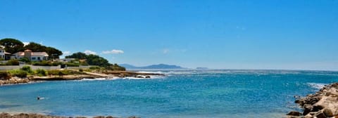 Nearby landmark, Natural landscape, Sea view