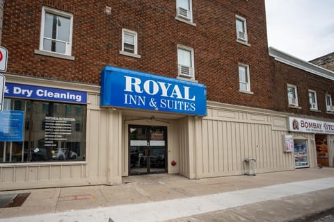 Royal Inn & Suites Hotel in Guelph