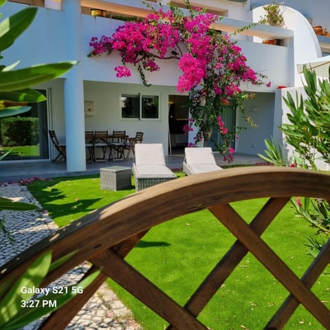 Property building, Garden, Garden view