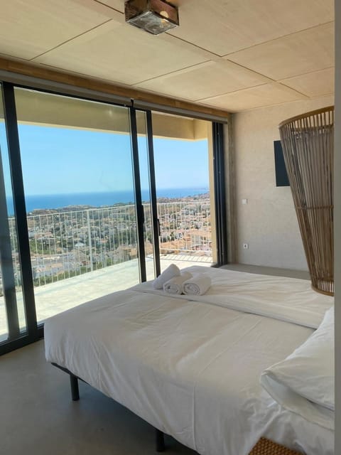 Spacious villa with great views! Villa in Benalmadena