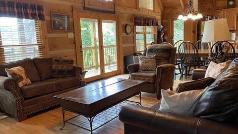 High Country Hideaway House in Brushy Fork