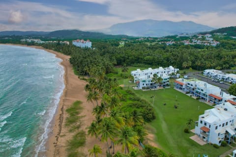 Nearby landmark, Day, Natural landscape, Bird's eye view, Beach, Hiking, Cycling, Mountain view, Sea view, Location