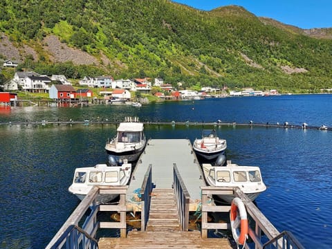 10 person holiday home in Kaldfarnes House in Troms Og Finnmark