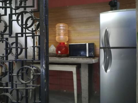 Kitchen or kitchenette, minibar, oven, pet friendly