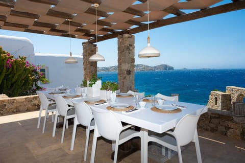 Patio, Day, Natural landscape, View (from property/room), Balcony/Terrace, Seating area, Dining area, Sea view