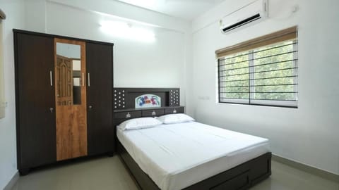 Serviced Apartments by MediHome Group Apartment in Vypin