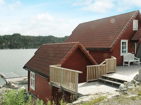 Four-Bedroom Holiday home in Urangsvåg Casa in Rogaland