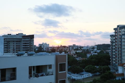 NYALI-HOMESTAY BEACH VIEW ROOMs AND APARTMENT WITH SWIMMING POOL Vacation rental in Mombasa